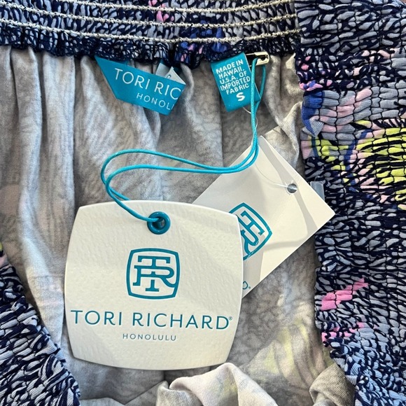 Tori Richard Honolulu Off Shoulder Smocked Top Size Small Tropical Fish Coral - Picture 5 of 6